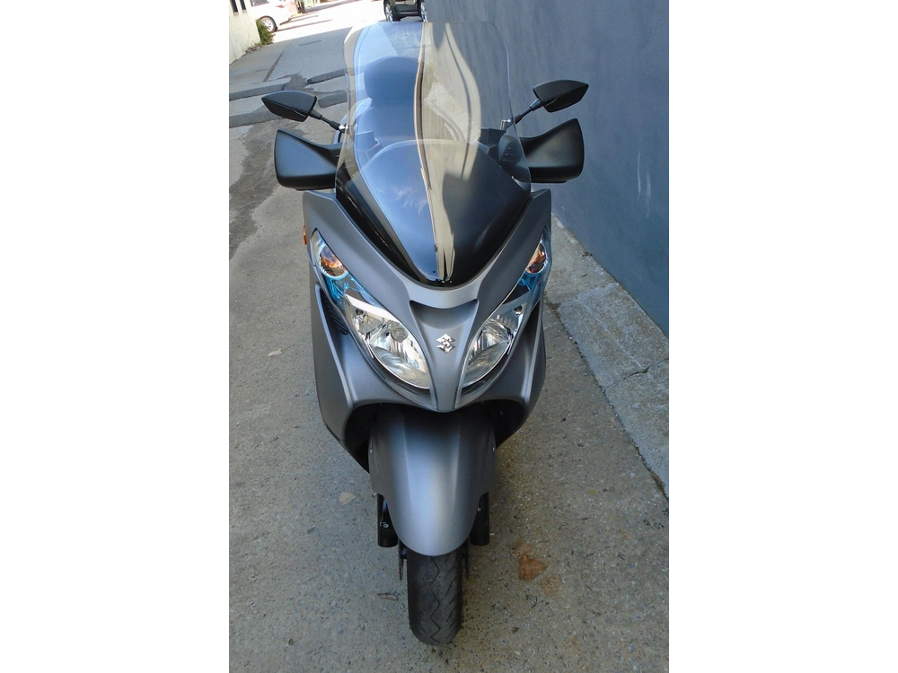 2016 Suzuki Burgman 400 alt