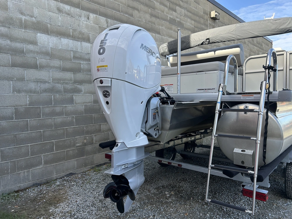 2025 Princecraft Vectra 23 Rl Pearl Tri-toon 150xl alt