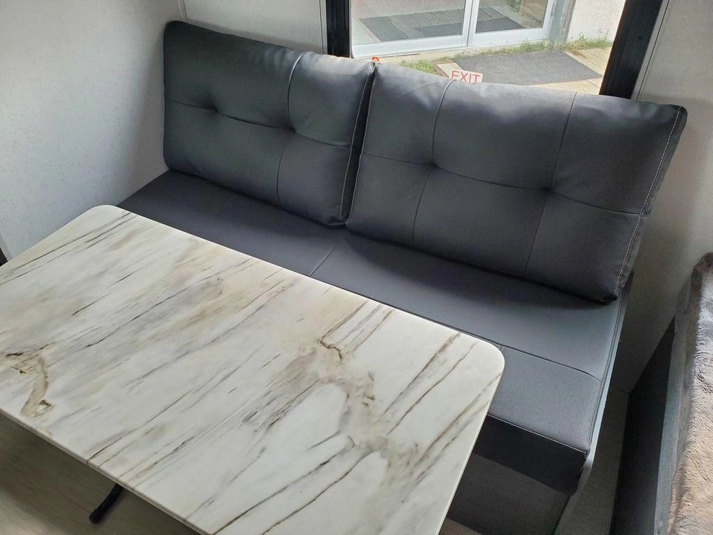 2024 Forest River Ozark 1620bhle alt