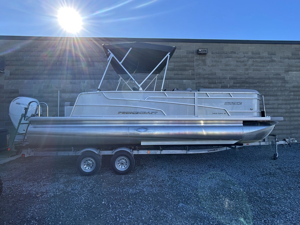 2025 Princecraft Vectra 23 Rl Pearl Tri-toon 150xl alt