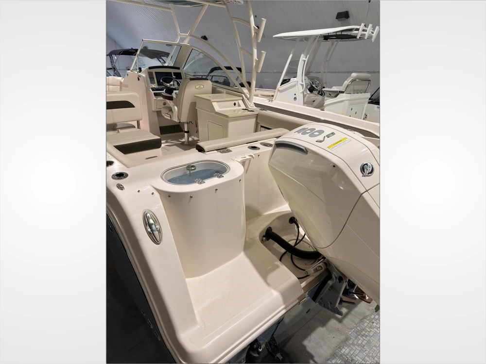 2023 Sailfish 245 Dc No Luxury Tax* alt