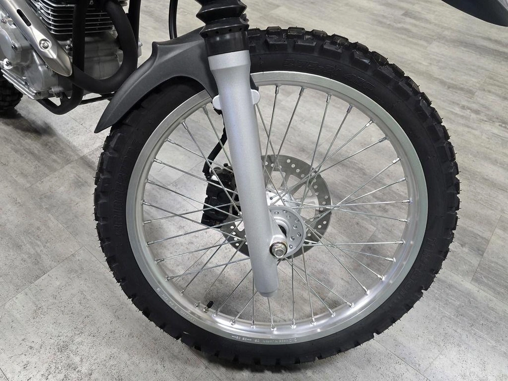 2025 Yamaha Xt250 alt