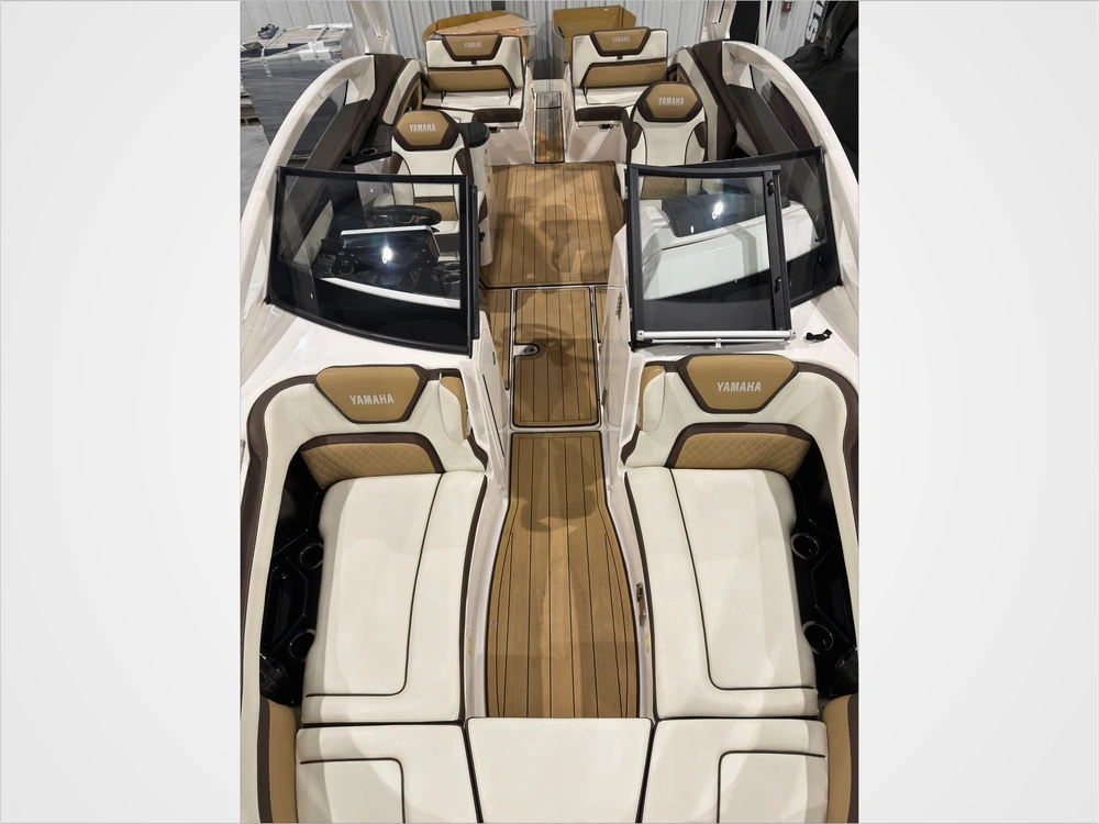 2021 Yamaha 275sd No Luxury Tax* alt