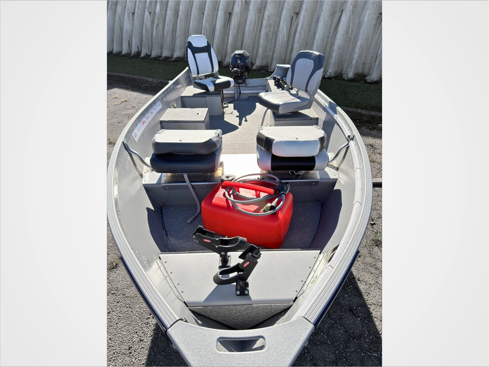 2022 Alumacraft V14 alt