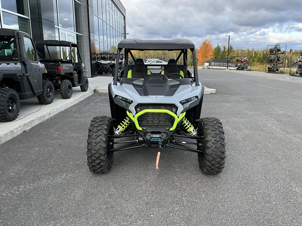 Polaris Rzr Xp 1000 Ultimate 2025 alt