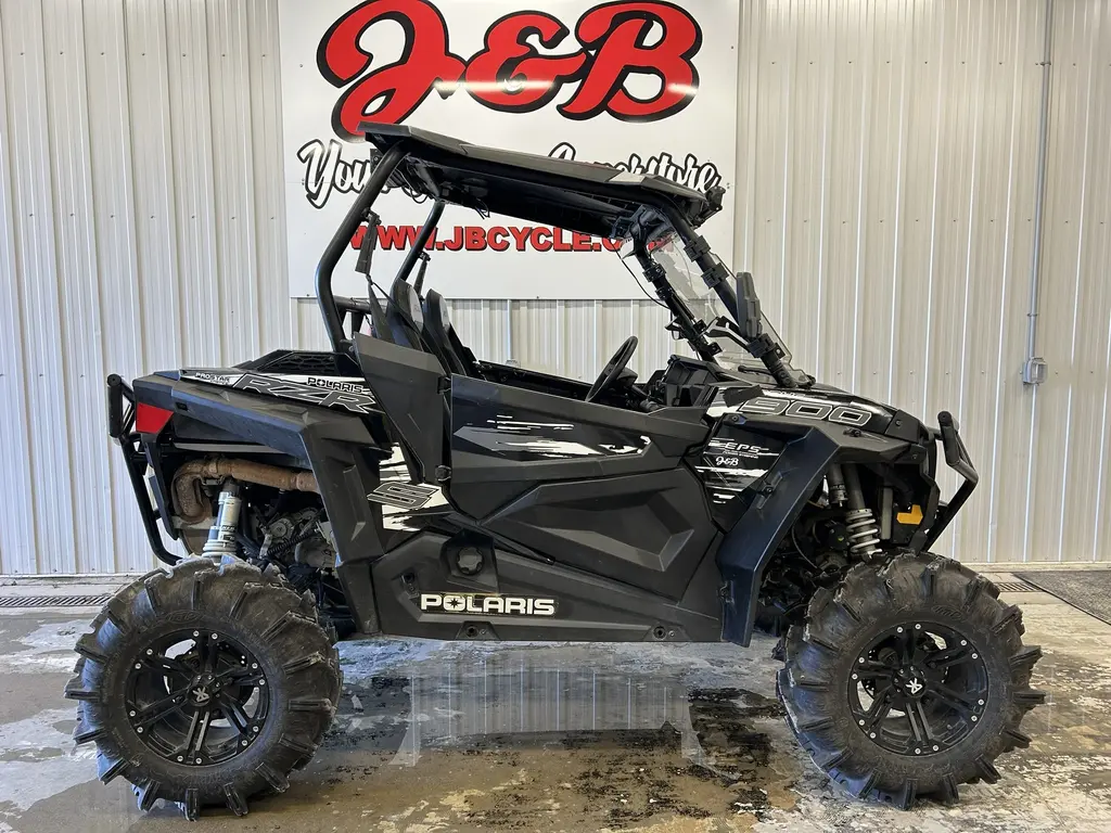 2018 Polaris RZR S EPS 900