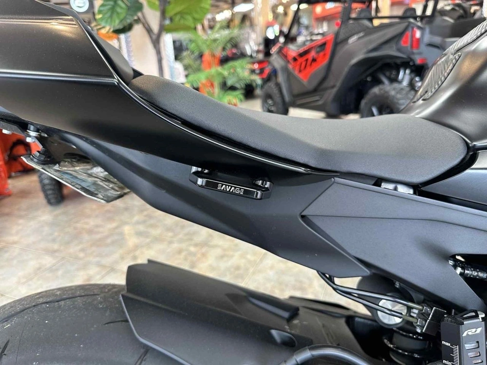 2025 Yamaha Yzf-r1 alt