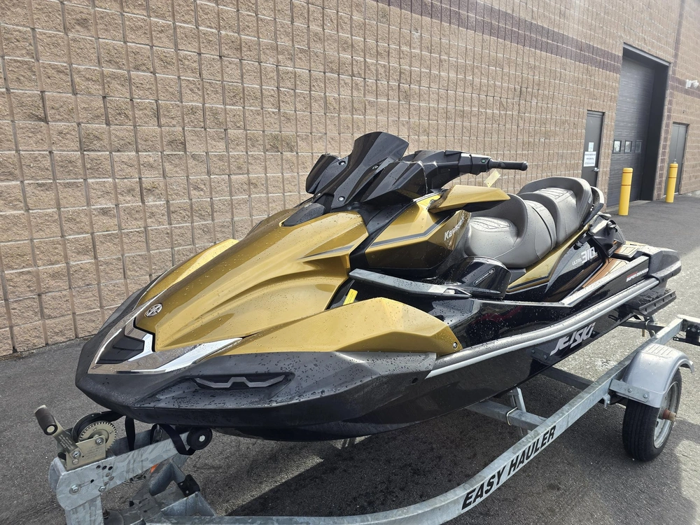 2023 Kawasaki Jet Ski Ultra 310 Lx alt