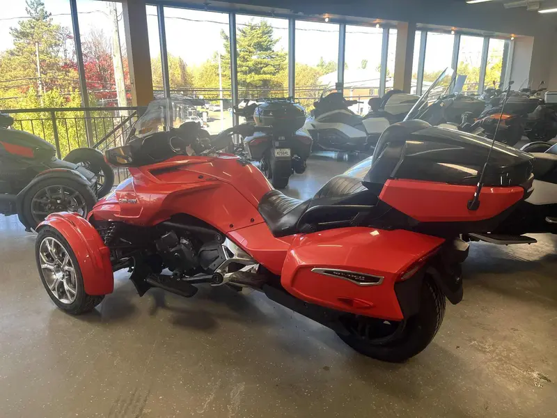 2020 Can-Am F3 LIMITED