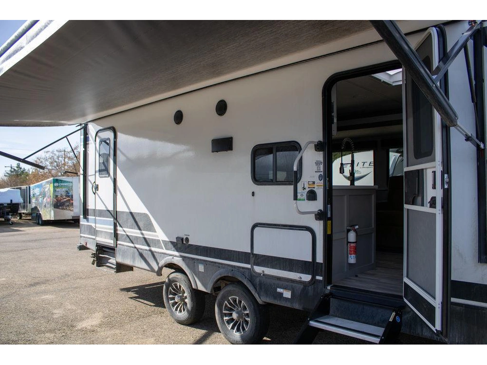 2025 Forest River Vbt24db-or alt