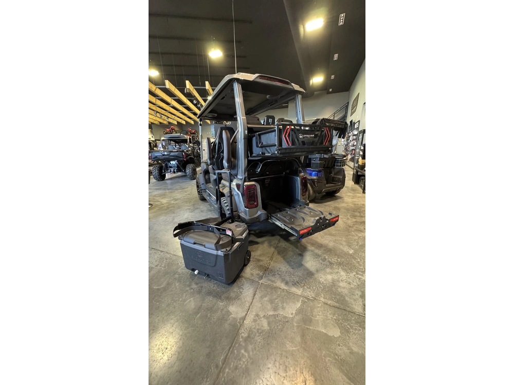 2026 Hdk D-max Xt4 alt