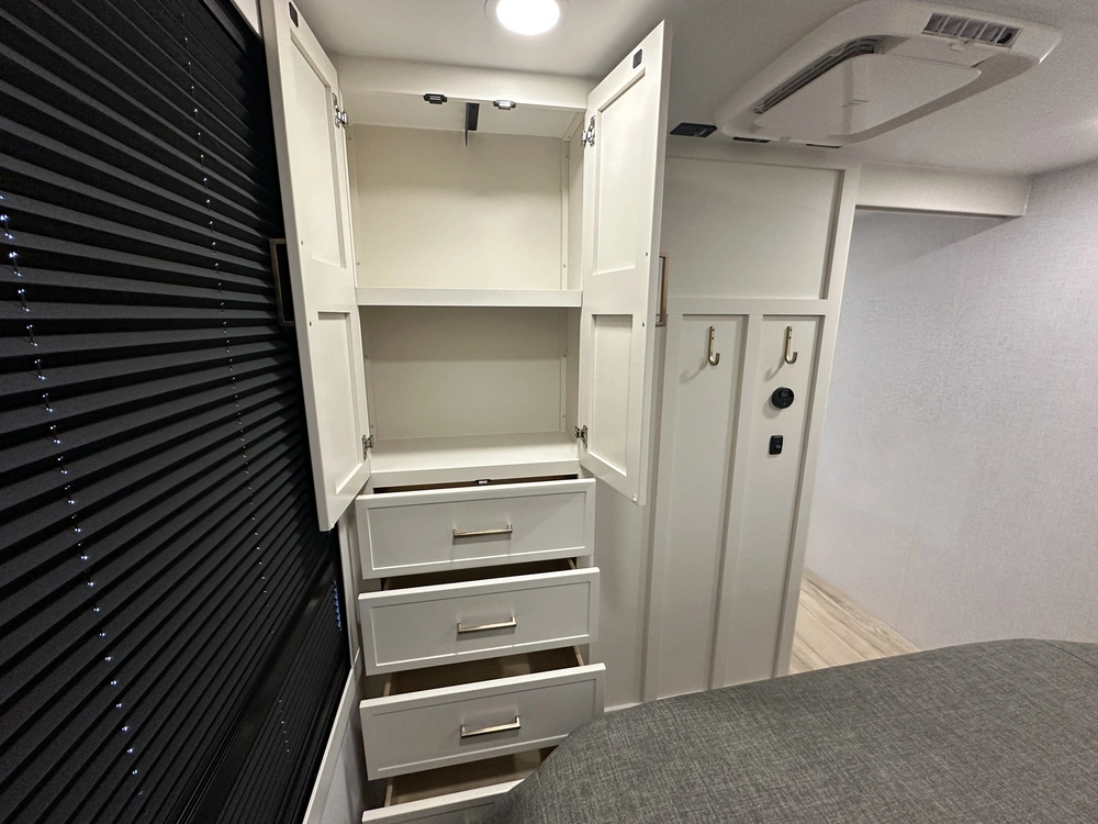 Brinkley Rv I265 2025 alt