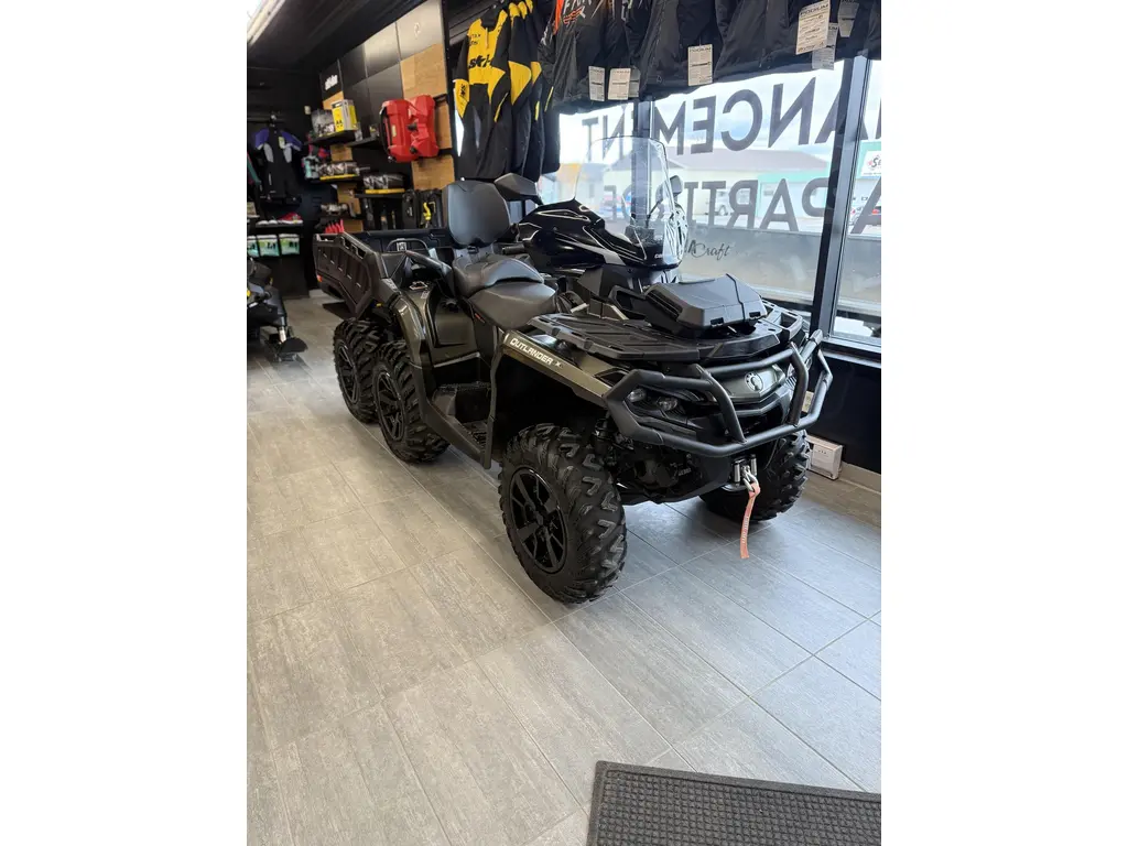 Can-Am OUTLANDER MAX 6X6 XT 1000 2025 - 5ZSA
