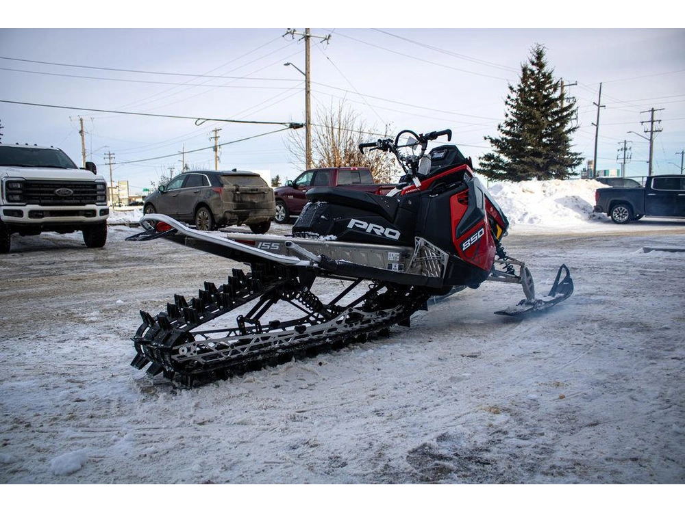 2024 Polaris 850 Pro Rmk Slash 155 Indy Red alt