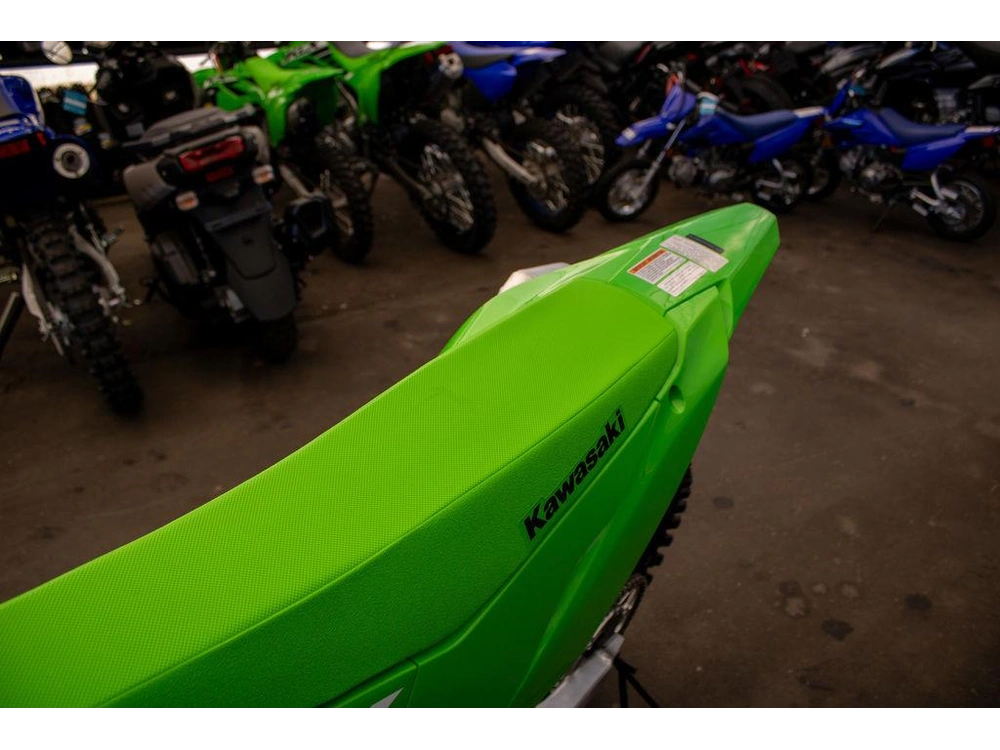 2025 Kawasaki Kx250 alt
