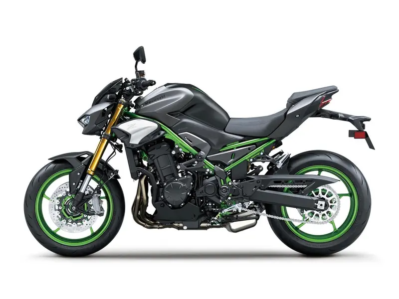 2026 Kawasaki Z900 SE PRE-COMMANDE