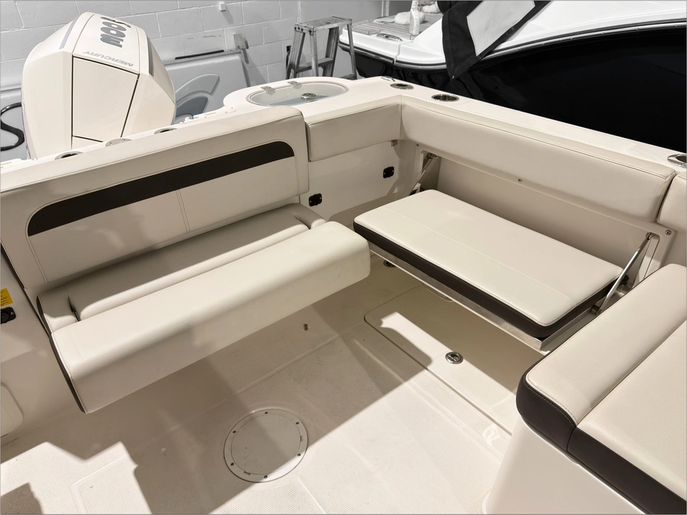 2023 Sailfish 245 Dc No Luxury Tax* alt