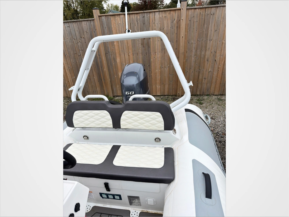 2023 Highfield Sp390 alt