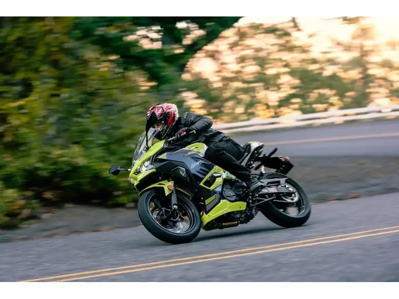 2026 Kawasaki NINJA 500 SE PRE-COMMANDE