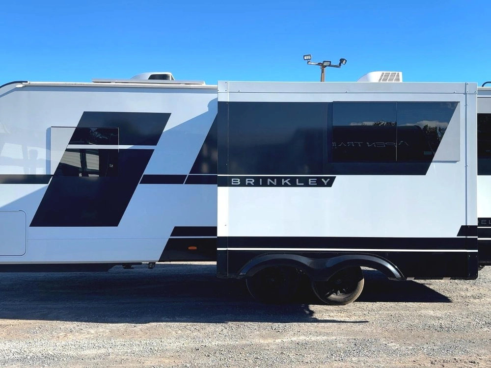 Brinkley Rv I265 2025 alt