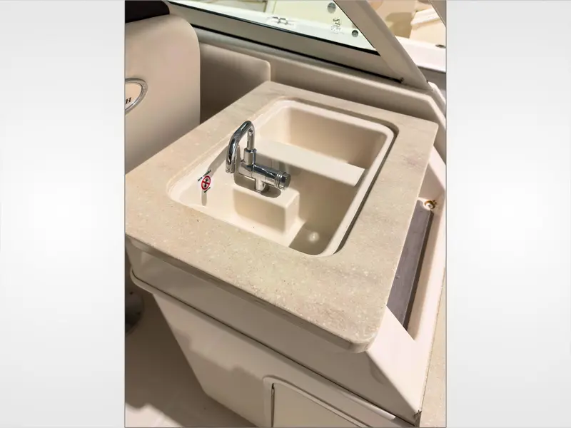 2023 Sailfish 245 DC NO Luxury Tax*