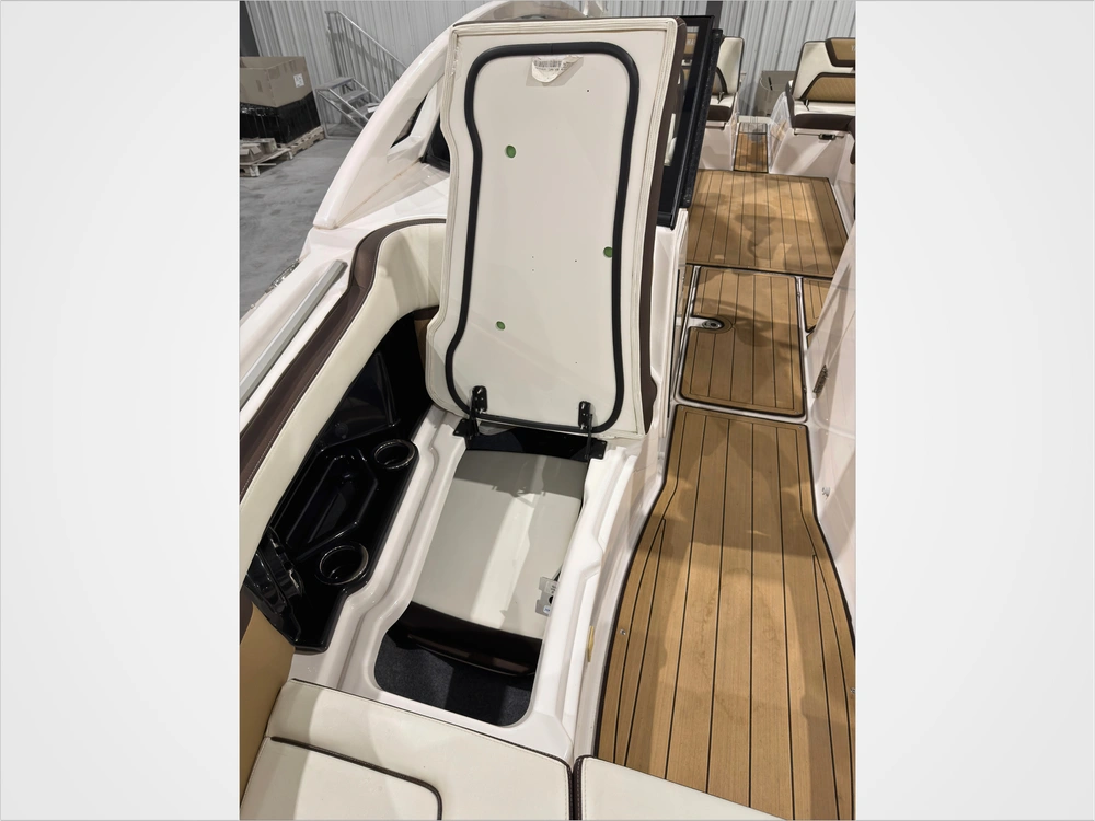 2021 Yamaha 275sd No Luxury Tax* alt