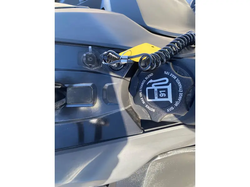 2024 Ski-Doo MXZ X 850 thumbnail 9