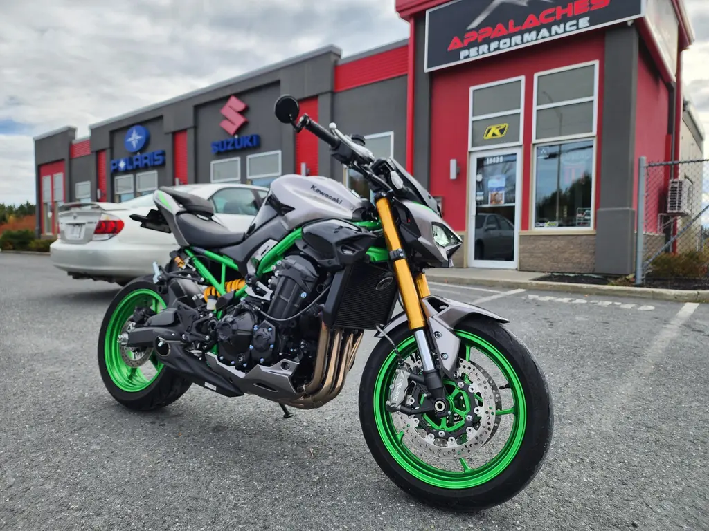 Kawasaki Z900 SE (DÉMO) 2025 - ZR900TSFNN