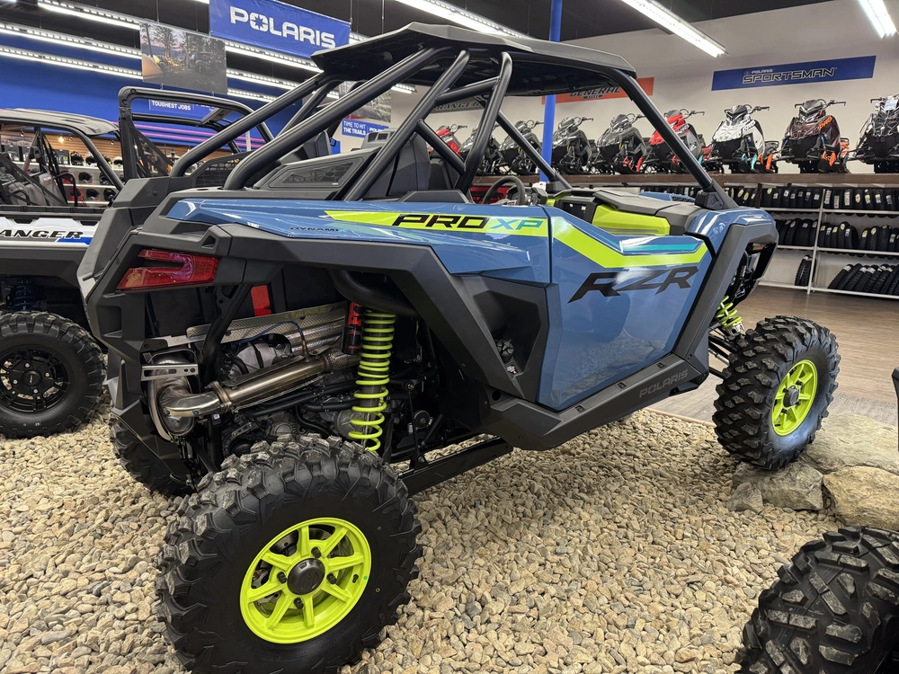 2025 Polaris Rzr Pro Xp Ultimate alt