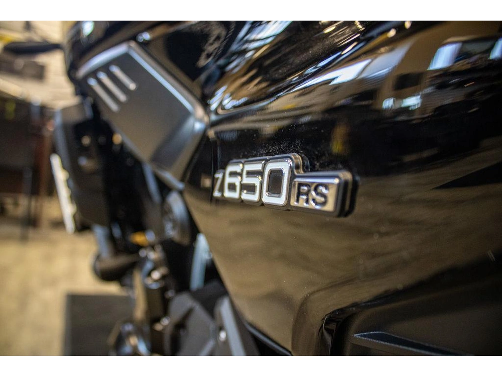 2025 Kawasaki Z650rs alt
