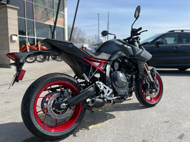 Suzuki Gsx-8s 2025 alt