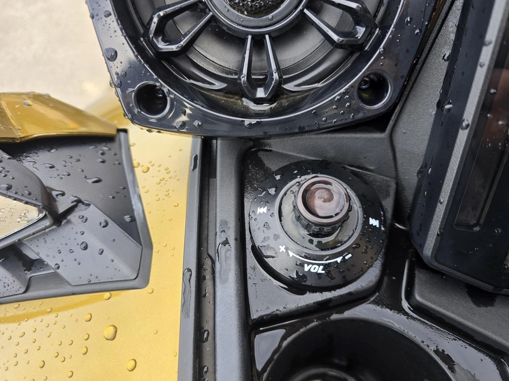 2023 Kawasaki Jet Ski Ultra 310 Lx alt