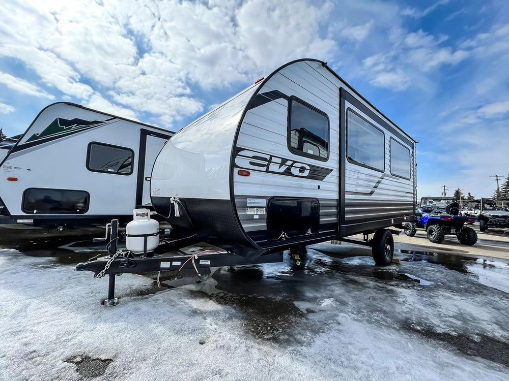 2023 Forest River Evo 180ss alt