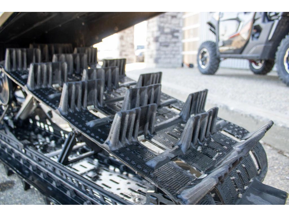 2022 Ski-doo 850 E-tec® alt