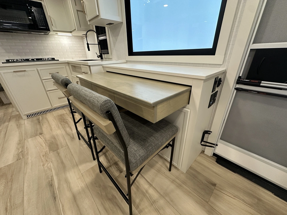Brinkley Rv I265 2025 alt