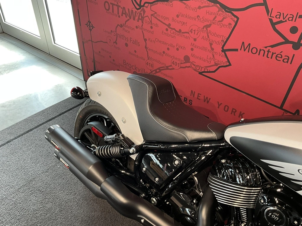 2024 Indian Motorcycle Sport Chief alt