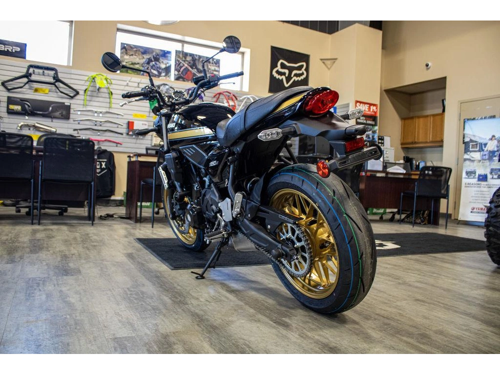 2025 Kawasaki Z650rs alt