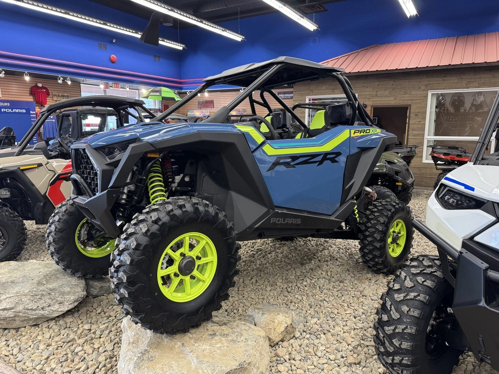 2025 Polaris Rzr Pro Xp Ultimate alt