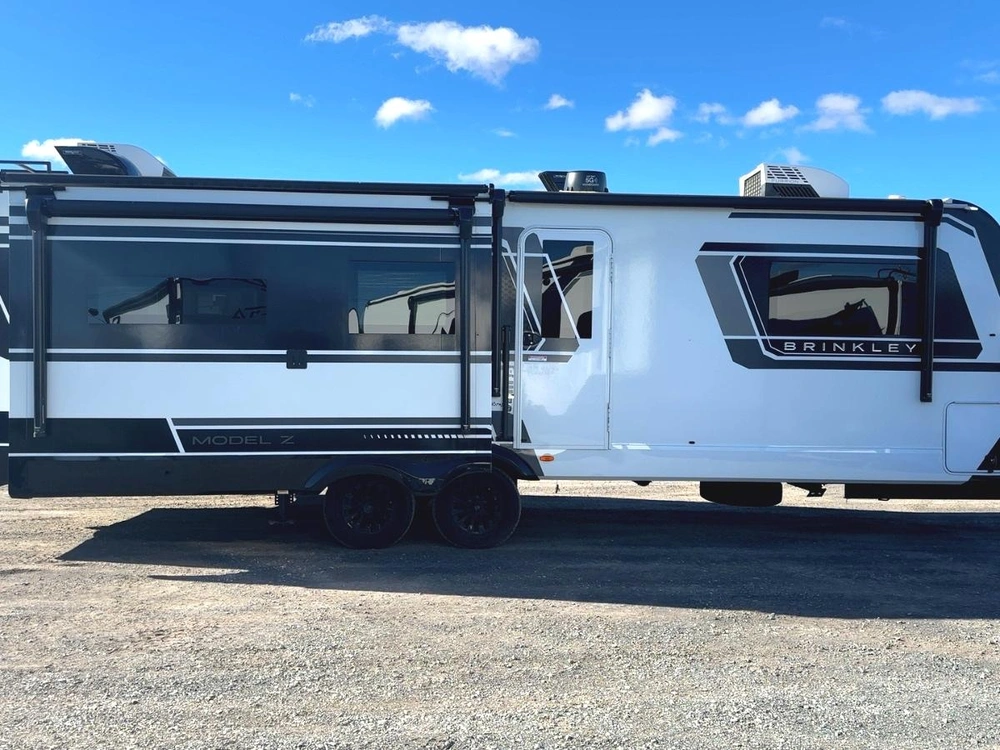 Brinkley Rv Z-air 285 2025 alt