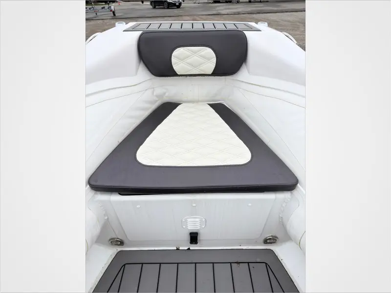 2023 Highfield SP390