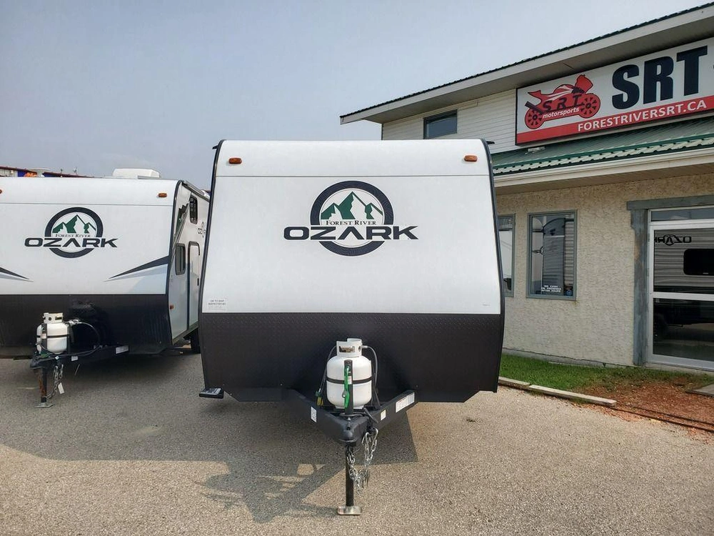 2024 Forest River Ozark 1620bhle alt