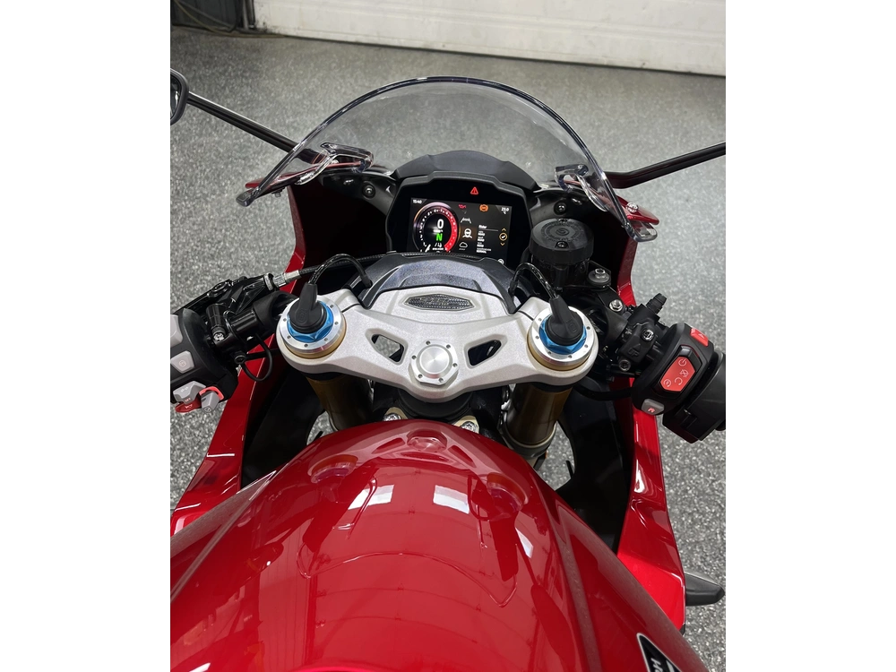 Triumph Speed Tripple 1200 Rr 2023 alt