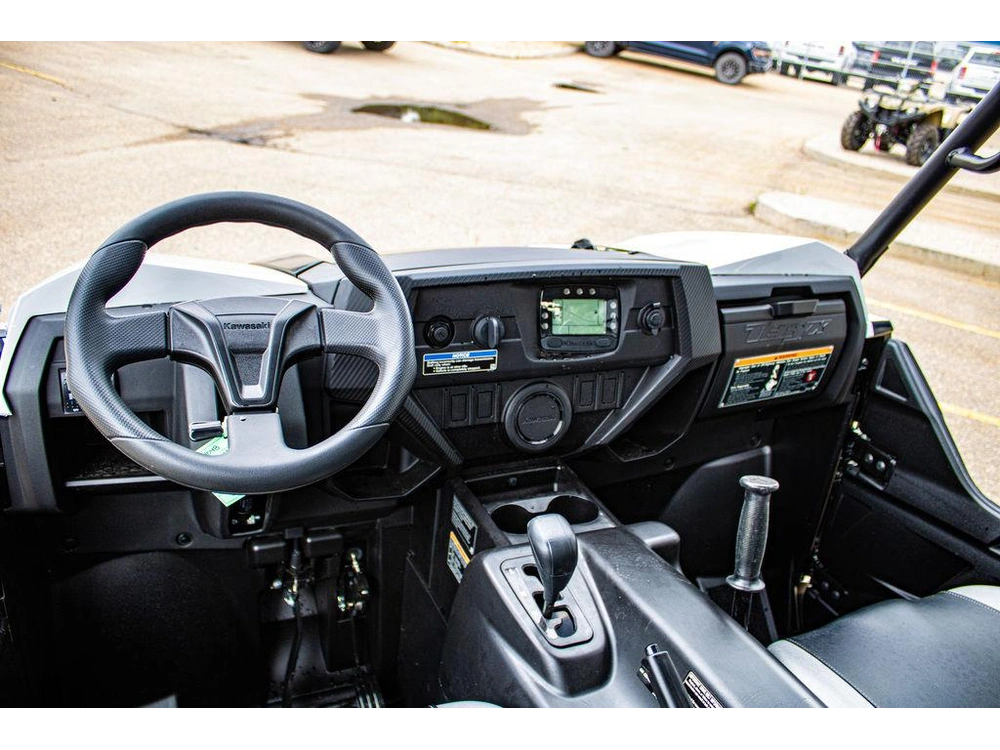 2025 Kawasaki Teryx4 S Le alt
