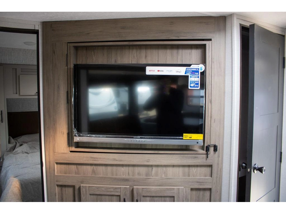 2025 Forest River Vbt24db-or alt