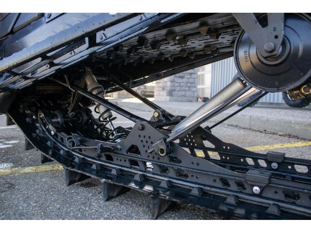 2022 Ski-doo 850 E-tec® alt