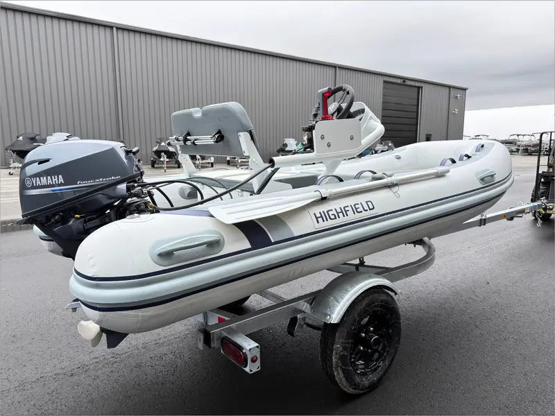 2023 Highfield CL360