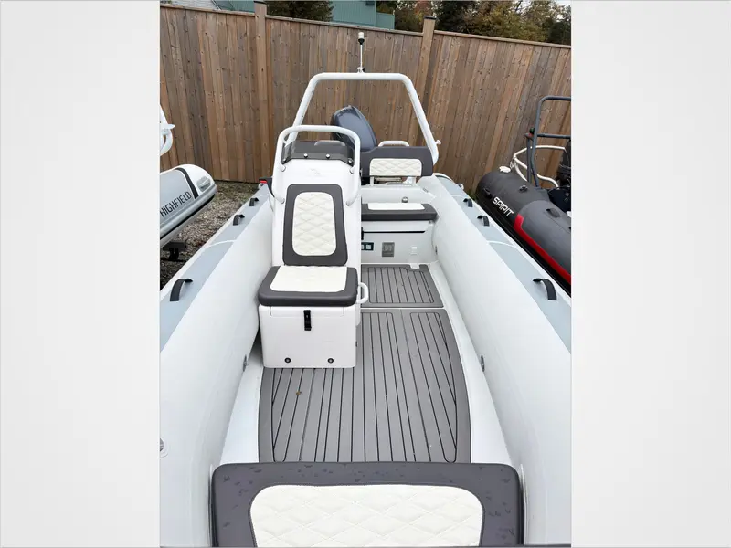 2023 Highfield SP460