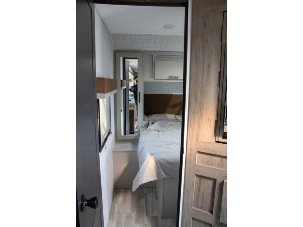 2025 Forest River Vbt24db-or alt