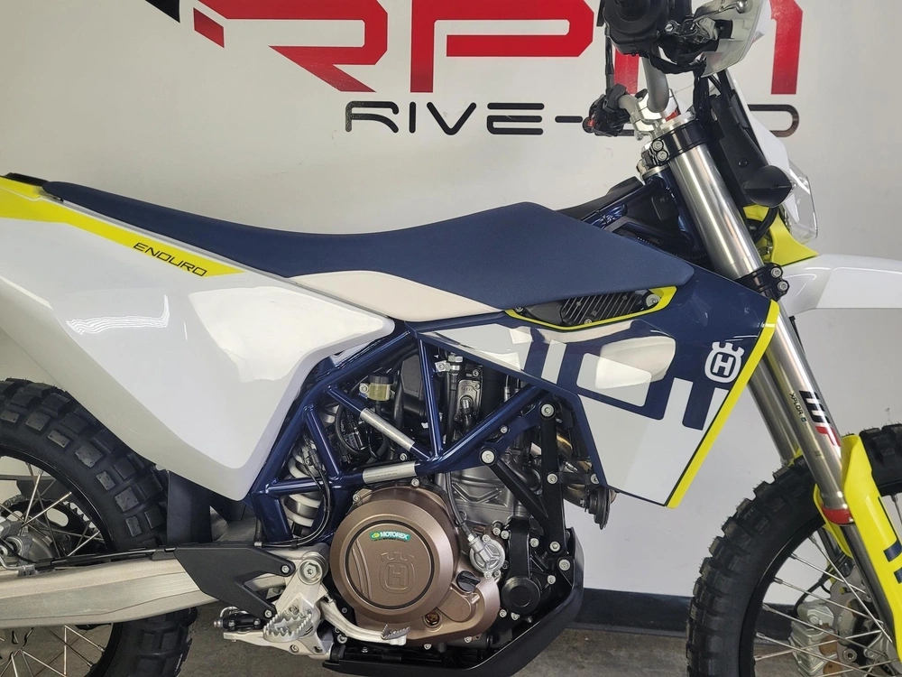 Husqvarna 701 Enduro *0.99% Sur 60 Mois 2024 alt