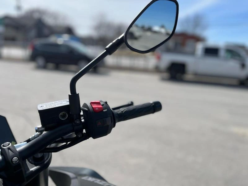 Suzuki Gsx-8s 2025 alt